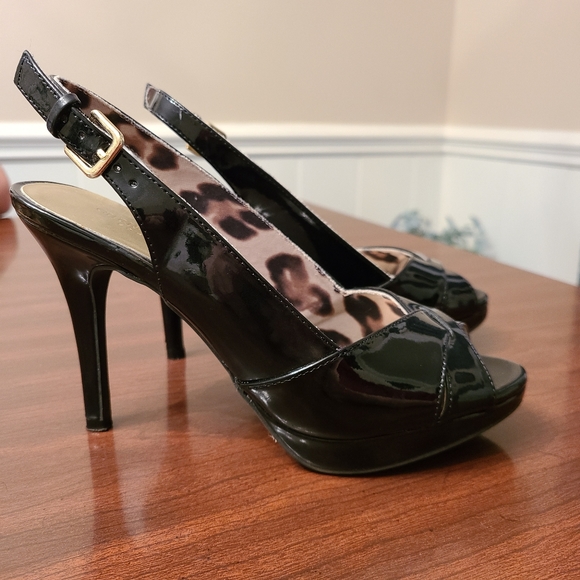 EUC Christian Siriano For Payless Black Criss-Cross Slingback 4 inch Heels - Picture 2 of 7